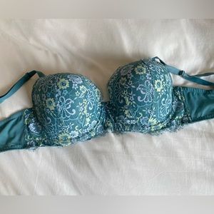 Victoria's secret Blue spring bra with lace overlay SIZE: 38DDD (F)